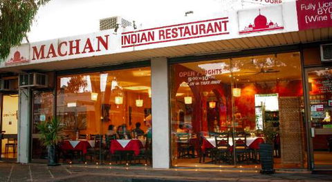 Machan Indian Restaurant - Accommodation Gladstone 0
