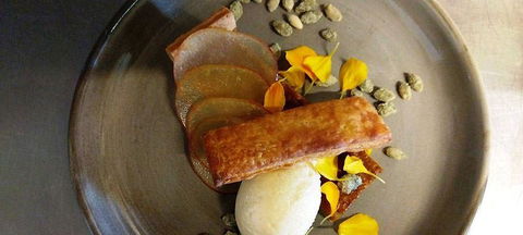 The Peak Restaurant At Spicers Peak Lodge - Accommodation Gladstone 0