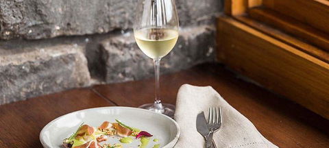 The Peak Restaurant At Spicers Peak Lodge - Accommodation Gladstone 2