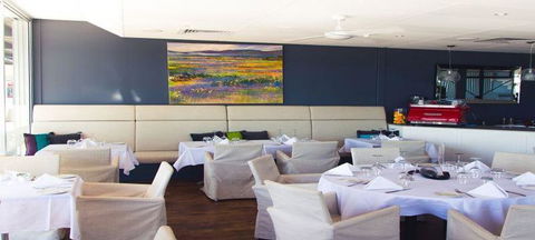 Rodeo Bar And Grill - Accommodation Gladstone 2