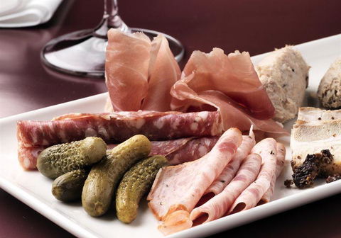 A La Bouffe Bar & Bistro - Accommodation Gladstone 22