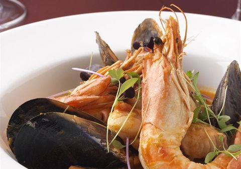A La Bouffe Bar & Bistro - Accommodation Gladstone 26