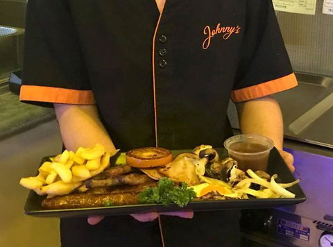 Johnnyâ€™s Dine-In Takeaway - Accommodation Gladstone 0