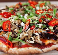 Cargo Bar Pizza Lounge - Accommodation Gladstone
