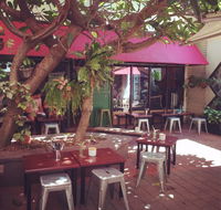 Four Birds - Accommodation Gladstone