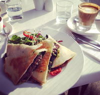 Relish Everyday - Accommodation Gladstone