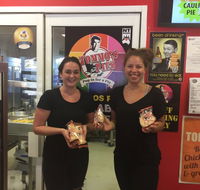 Tommo's Pies - Accommodation Gladstone