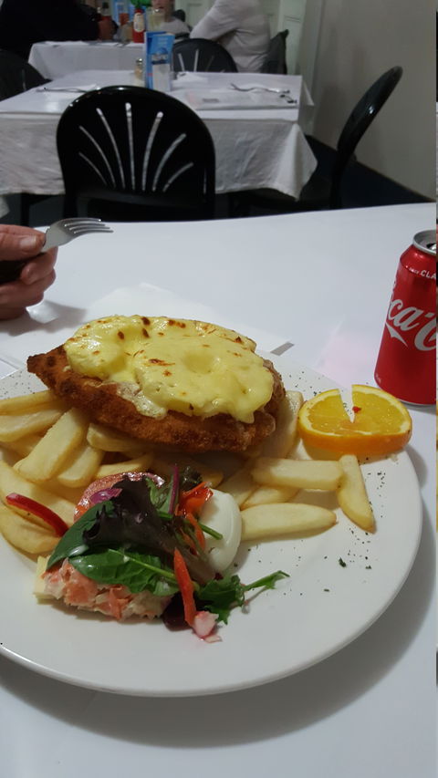 Blenheim Inn Hotel - Accommodation Gladstone 3