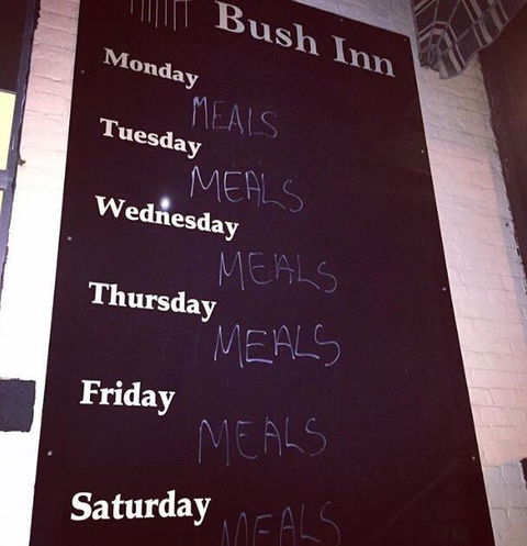 Bush Inn Hotel Restaurant - Accommodation Gladstone 3