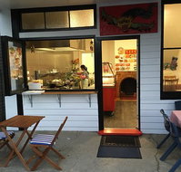 Feed the Dragon - Accommodation Gladstone