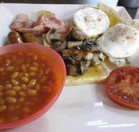 Molly's Great Food Cafe - Accommodation Gladstone