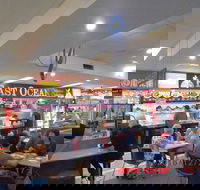 Morty's Food Hall - Accommodation Gladstone