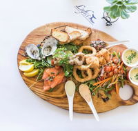 Pavement Restaurant at Lufra Hotel and Apartments - Accommodation Gladstone