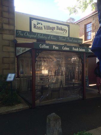 Ross Bakery - Accommodation Gladstone 0