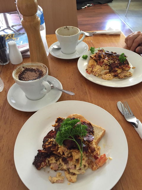 Windermere Cafe - Accommodation Gladstone 7