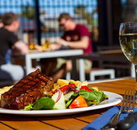 Blue Monkey Restaurant - Accommodation Gladstone