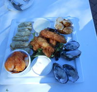 Broadwater Beach Bar  Restaurant - Accommodation Gladstone