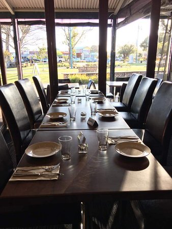 Oh Delhi Indian Restaurant - Accommodation Gladstone 0