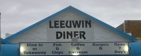 Leeuwin Diner - Accommodation Gladstone 0