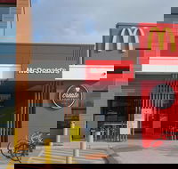Mcdonald's Family Restaurants - Accommodation Gladstone