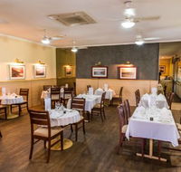 Sails Restaurant - Accommodation Gladstone
