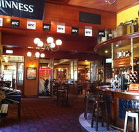 Slug n Lettuce British Pub - Accommodation Gladstone