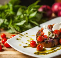 The Artisan Cafe - Accommodation Gladstone