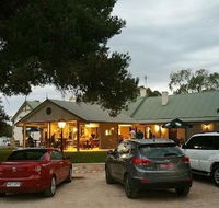 Bridge Hotel - Accommodation Gladstone
