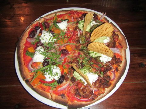 Grumpy's Brewhaus - Accommodation Gladstone 0