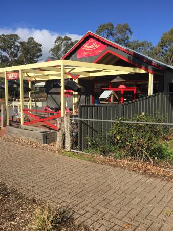 Lovell's Bakery - Accommodation Gladstone 0