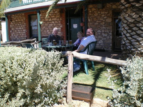 Mount Mary Hotel - Accommodation Gladstone 0