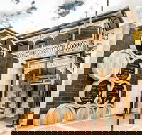 Pretoria Hotel Bistro - Accommodation Gladstone