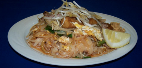 Annola Thai Restaurant - Accommodation Gladstone 3