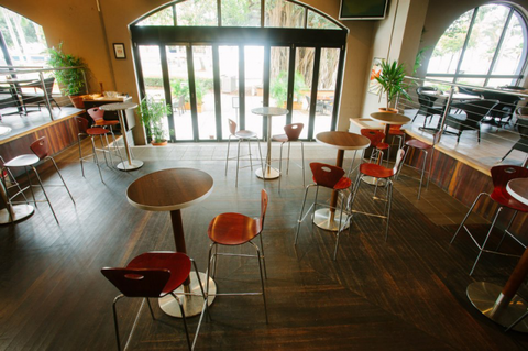 Seaview Hotel - Accommodation Gladstone 2