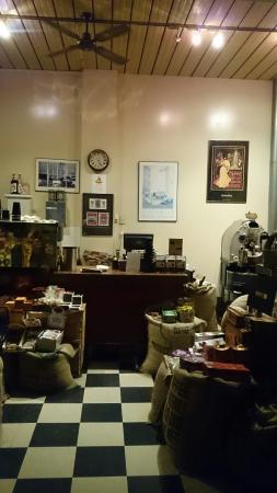 Croplines Coffee - Accommodation Gladstone 0