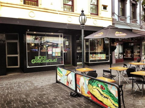 Holy Guacamole - Accommodation Gladstone 0