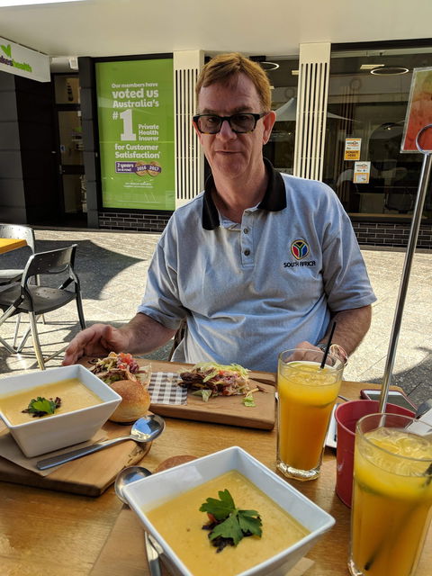 Holy Guacamole - Accommodation Gladstone 2