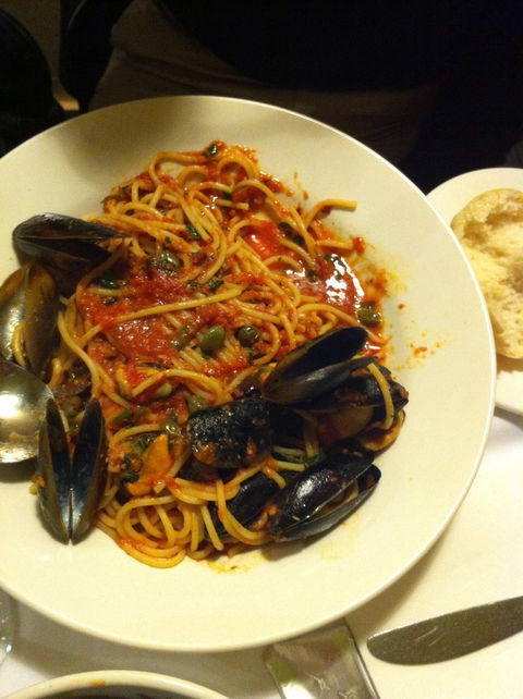 La Trattoria - Accommodation Gladstone 5