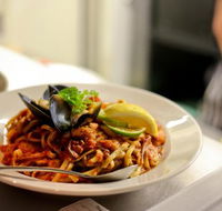 Milan On Main - Accommodation Gladstone
