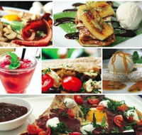 Petit Cafe Cairns - Accommodation Gladstone