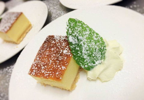 Hatters Tea House - Accommodation Gladstone 10