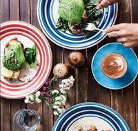 The Early Bird - Accommodation Gladstone