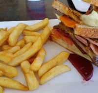 Trinity Beach Bar  Grill