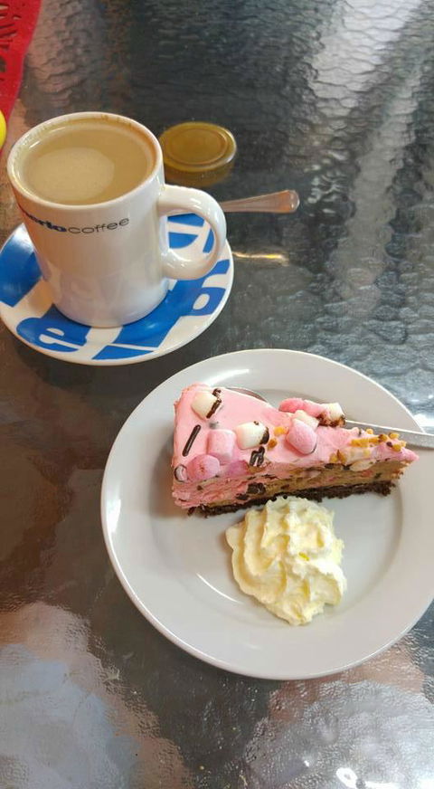 Cafe Delicious - Accommodation Gladstone 1