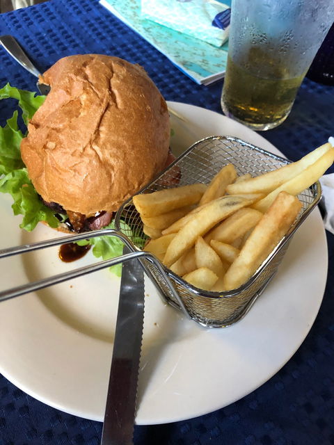 Mena Creek Hotel - Accommodation Gladstone 4