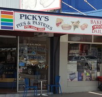 Picky's Pies  Pastries - Accommodation Gladstone