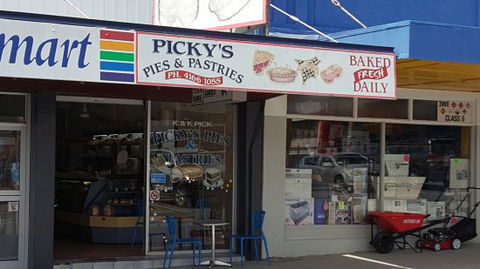 Picky's Pies & Pastries - Accommodation Gladstone 0