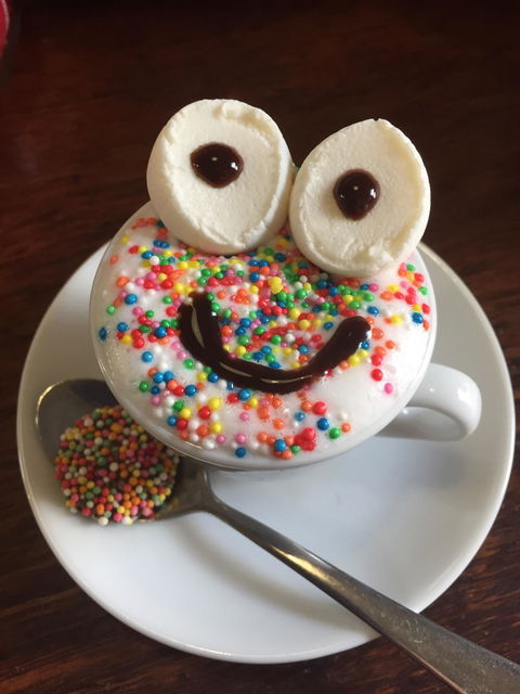 The Corner Life & Style Store & Cafe - Accommodation Gladstone 5