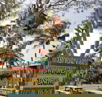 Tropical Vibes - Accommodation Gladstone