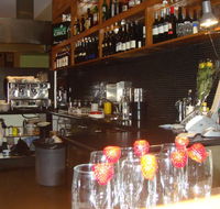 Something Italian - Accommodation Gladstone